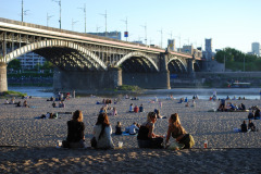 warsaw-3896076_1280